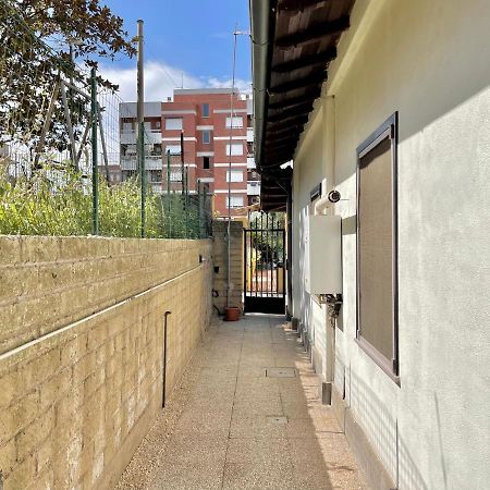 Independent House With Private Patio In Rome Villa Ngoại thất bức ảnh